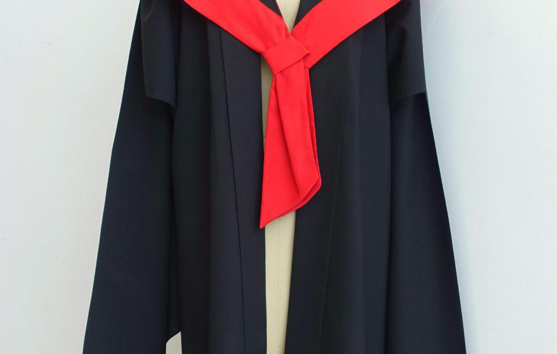 Academic Dress Photo Gallery | University of Technology Sydney