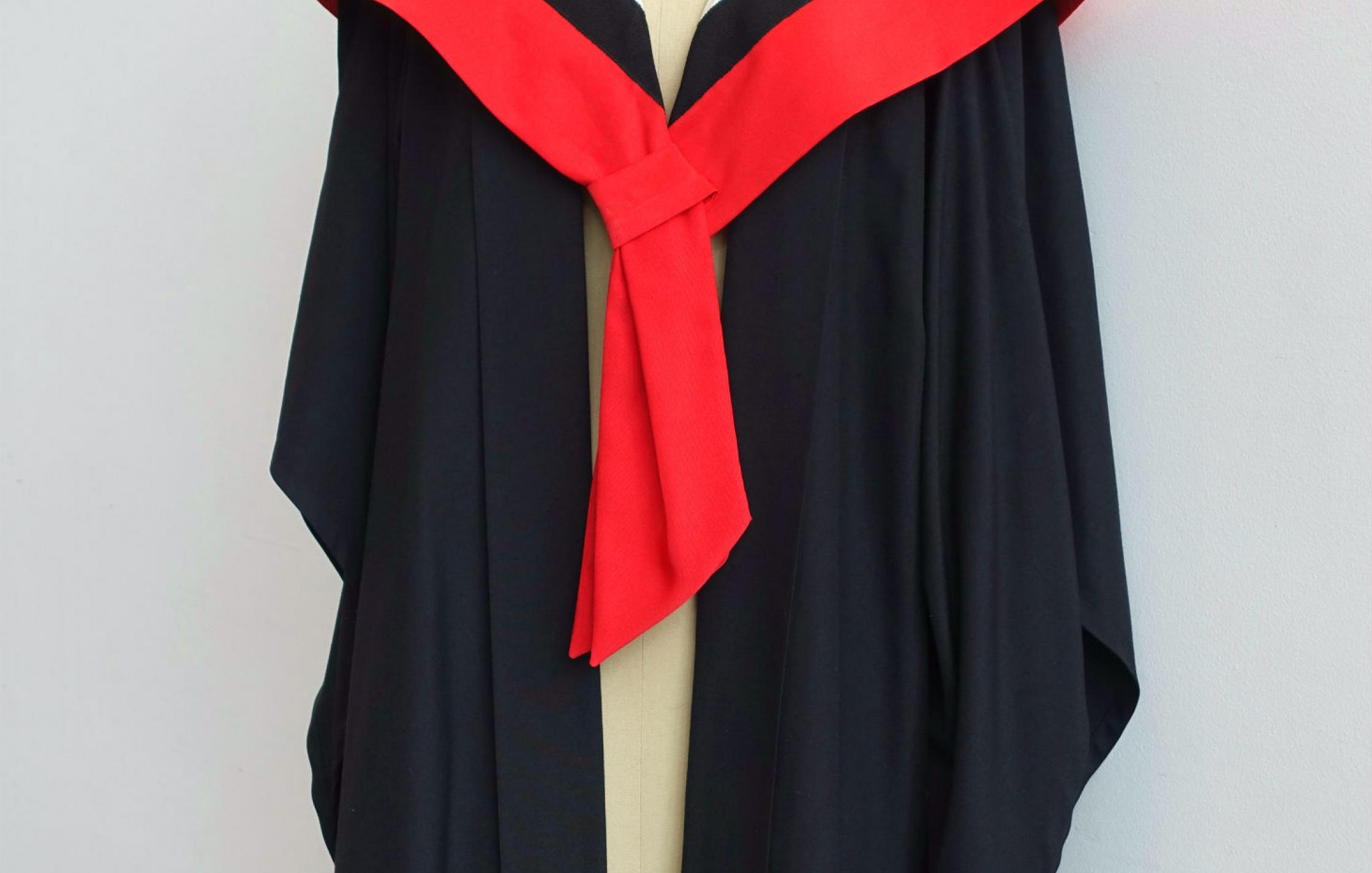 Academic Dress Photo Gallery | University of Technology Sydney