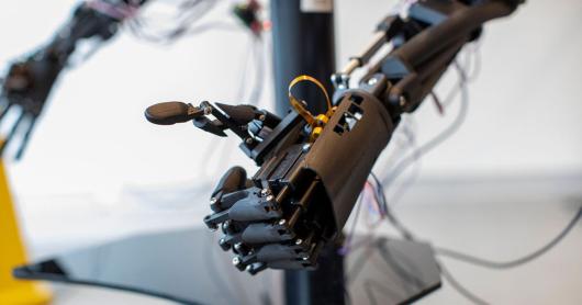 Robotic hand exoskeleton