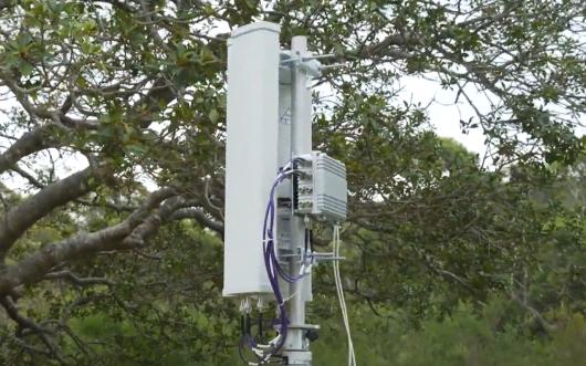 The antenna for a pilot rapidly deployable large-area WiFi network during a public test in the Royal National Park 