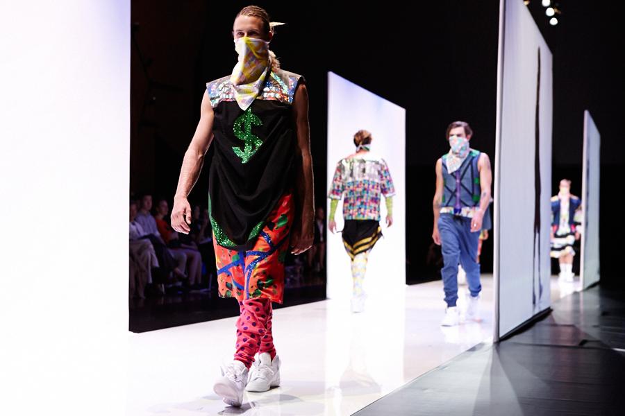 At the intersection of fashion and technology | University of ...