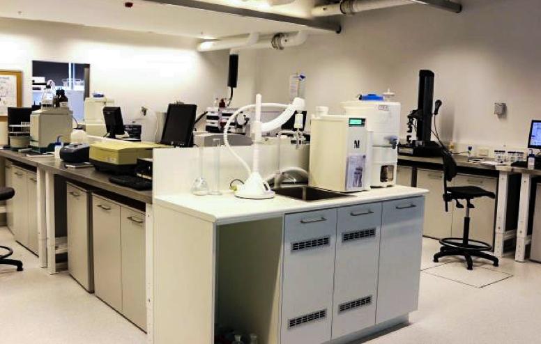 Photo of CTWW Environmental Engineering Instrument Laboratory