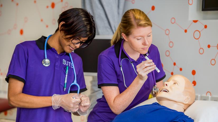 Two UTS Health students at work