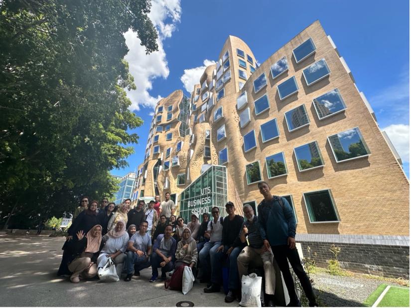 Indonesian delegation on their first day in Australia, pictured outside the UTS Business School, Dr Chau Chak Wing Building.