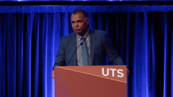 Sean talking at the 2016 UTS Alumni Award Ceremony
